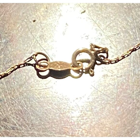 Vintage CAMEO Jewelry BUNDLE (4) | Gold Tone Pendants & Clip Earrings Set | Shel - Picture 11 of 15